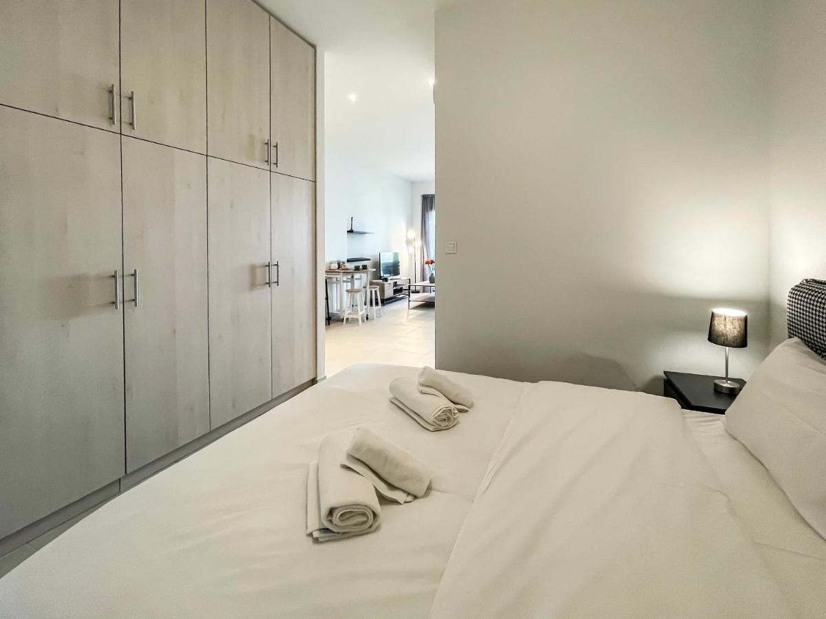 Soho Modern 55Sqm Studio With Secret Garden Apartment Athens Exterior photo